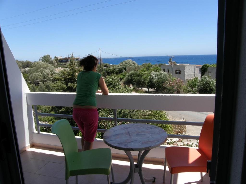 Megim Hotel Palaiochora Exterior photo