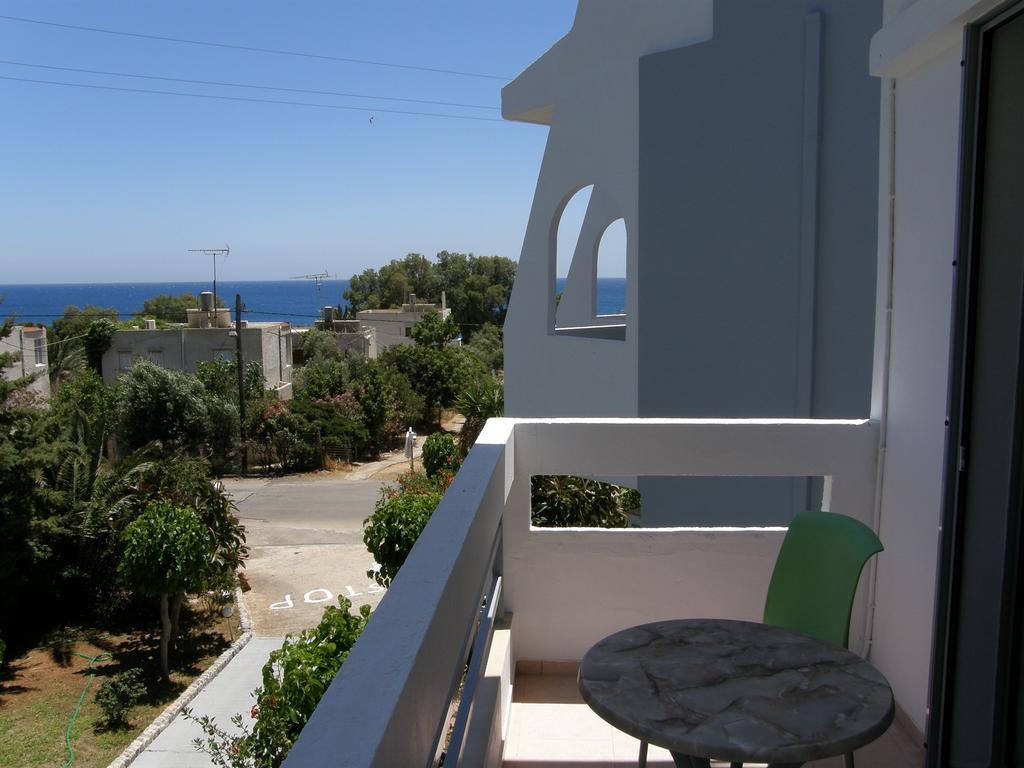 Megim Hotel Palaiochora Exterior photo