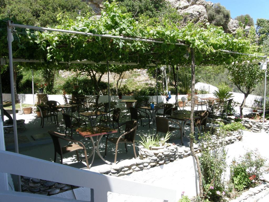 Megim Hotel Palaiochora Exterior photo