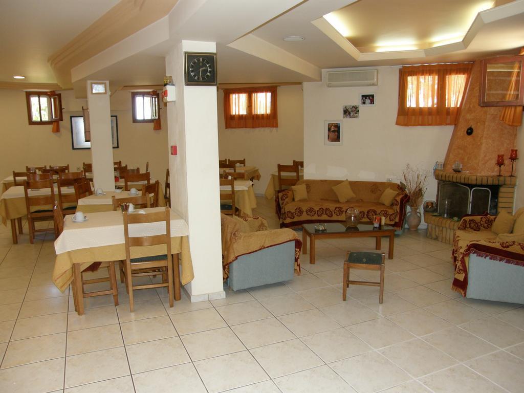 Megim Hotel Palaiochora Exterior photo