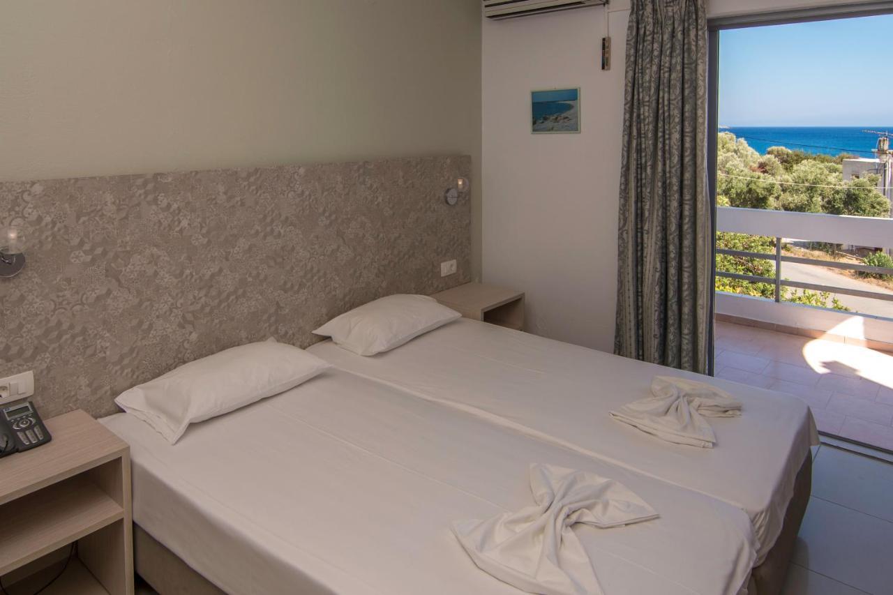 Megim Hotel Palaiochora Exterior photo